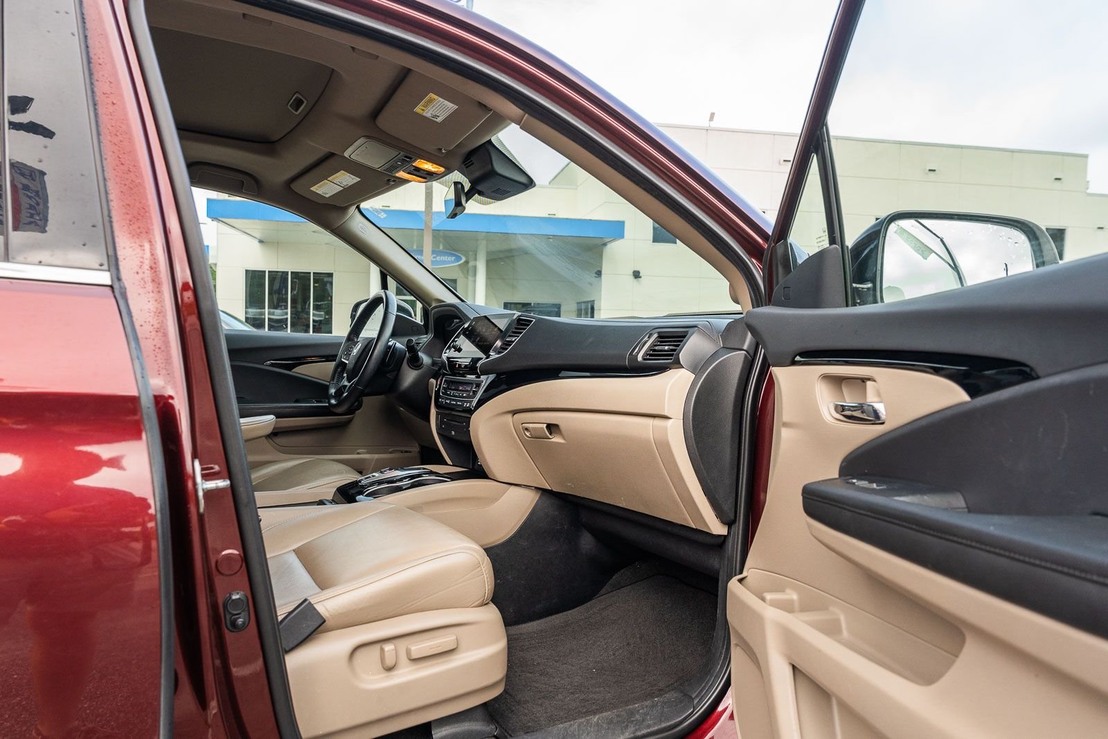 2021 Honda Pilot Touring - Photo 12