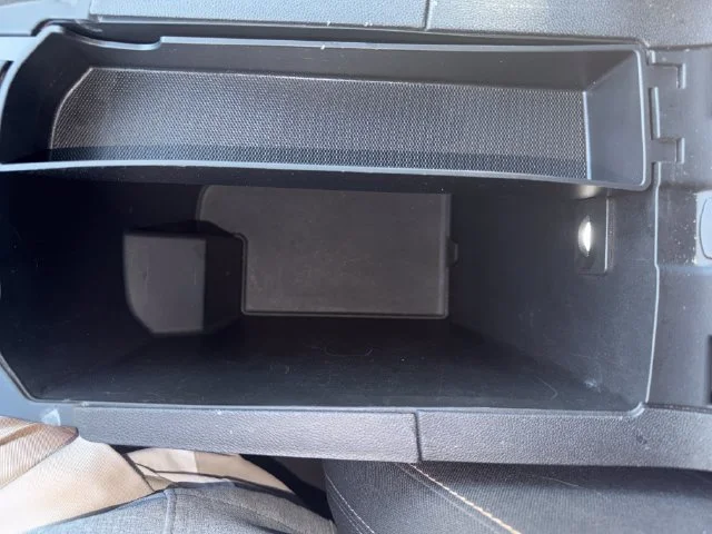 Used 2018 Black GMC SLE image 31