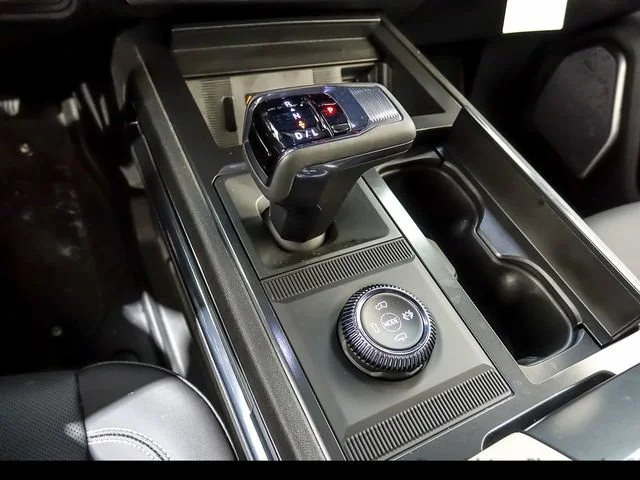 2026 GMC HUMMER EV 2X - Photo 19