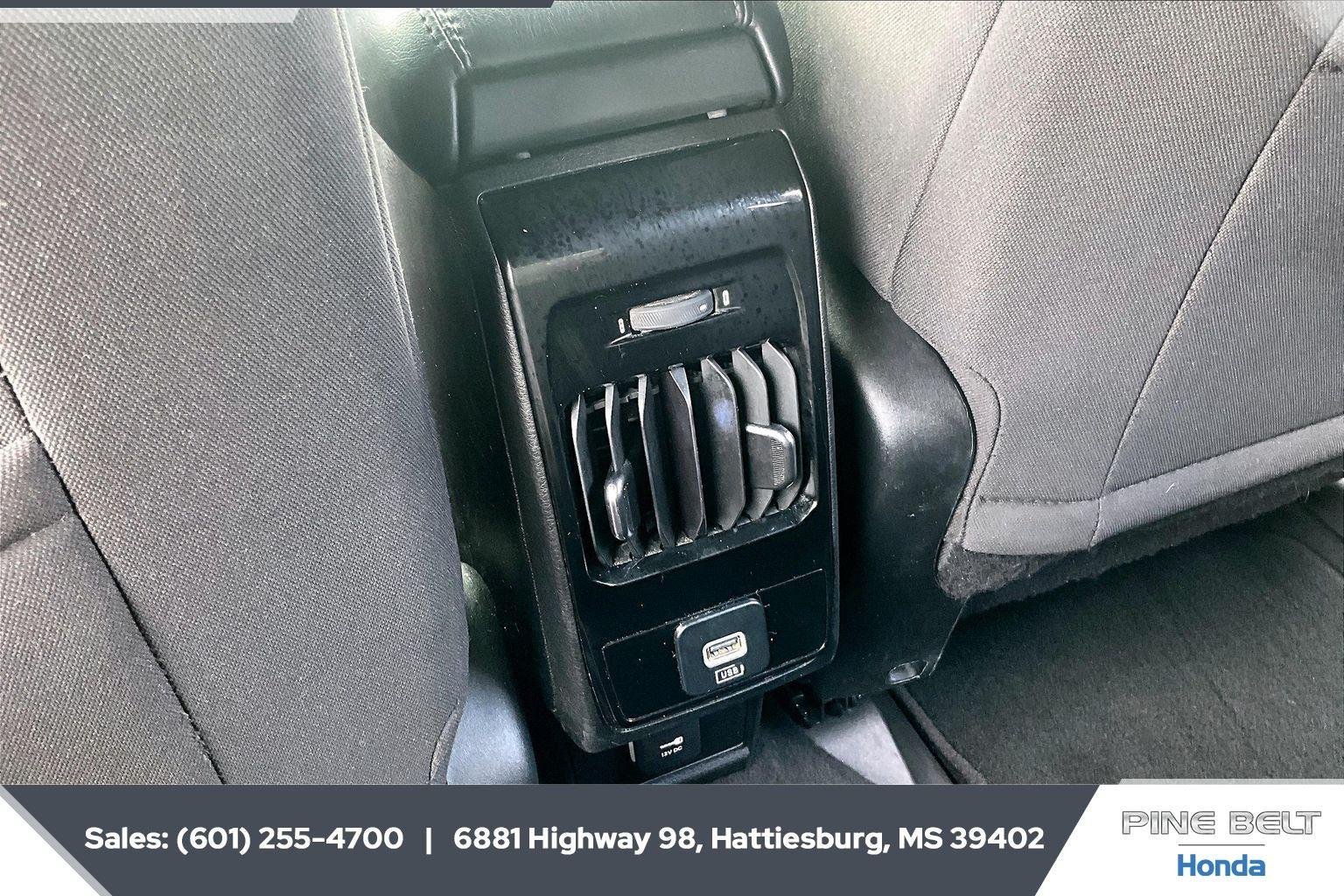 Used 2023 Diamond Black Crystal Pearlcoat Jeep Sport image 25