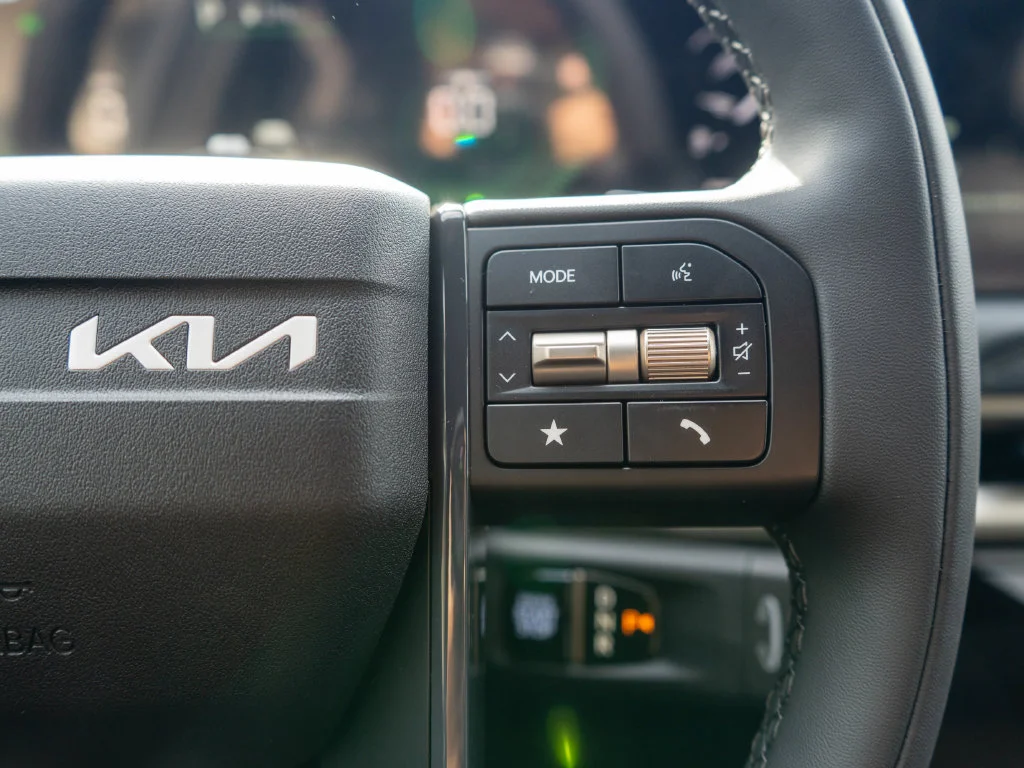 New 2027 Panthera Metal Kia EX image 23