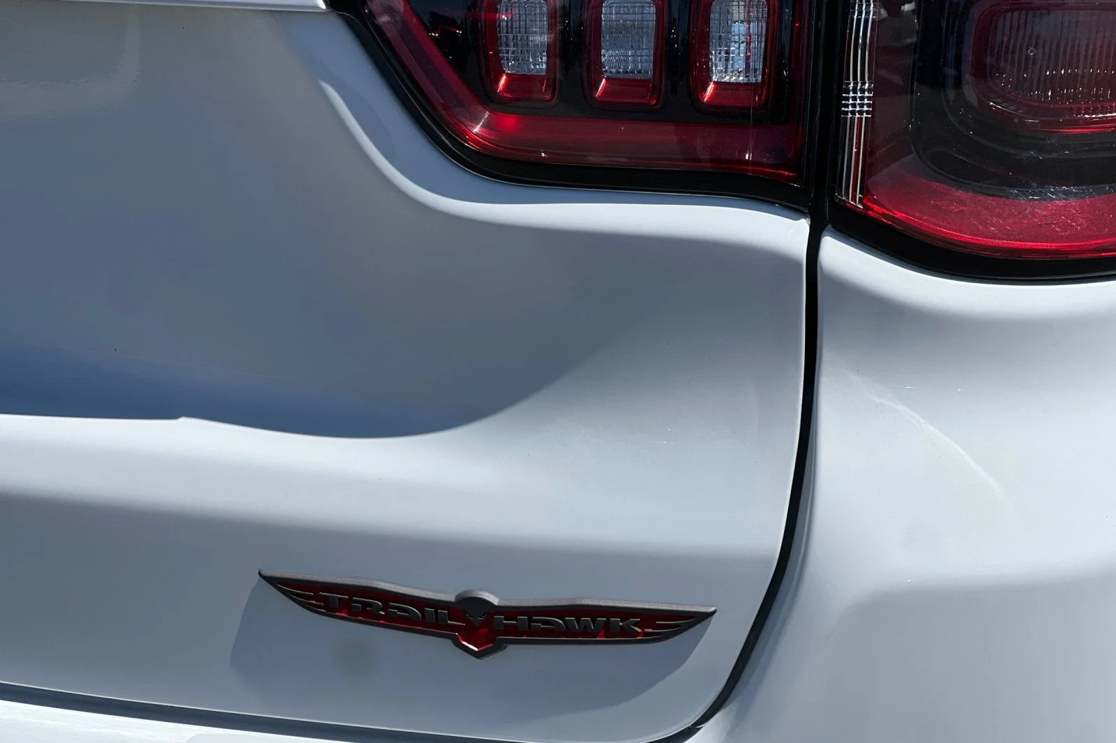 Used 2025 White Jeep Trailhawk image 24