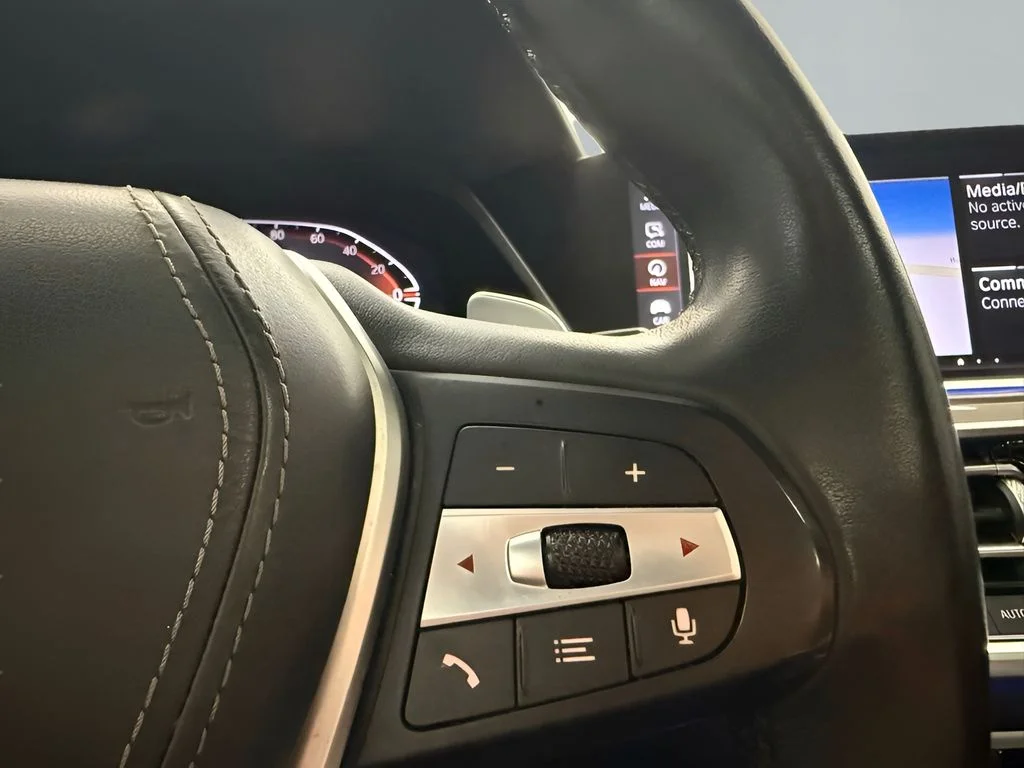 Used 2023 Brown BMW xDrive40i image 19