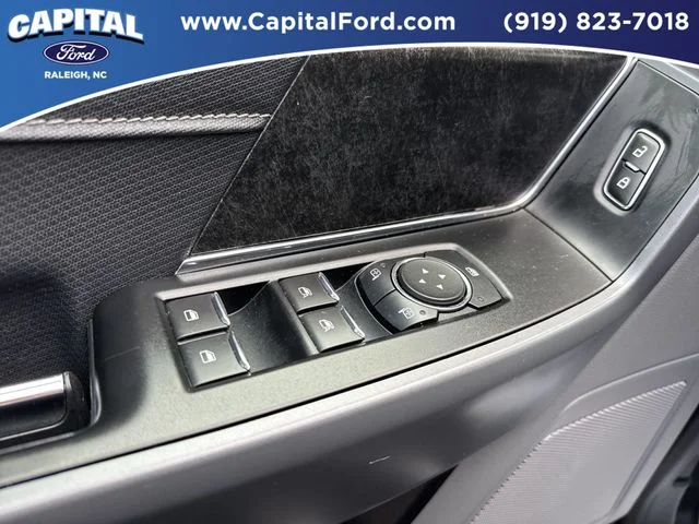 Used 2022 Black Ford XLT image 21