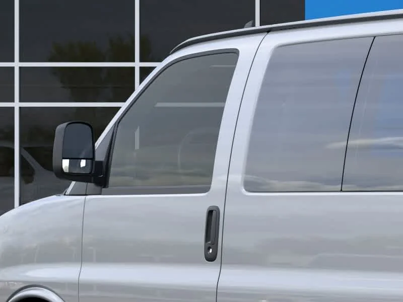 New 2025 Quicksilver Metallic GMC LT image 33