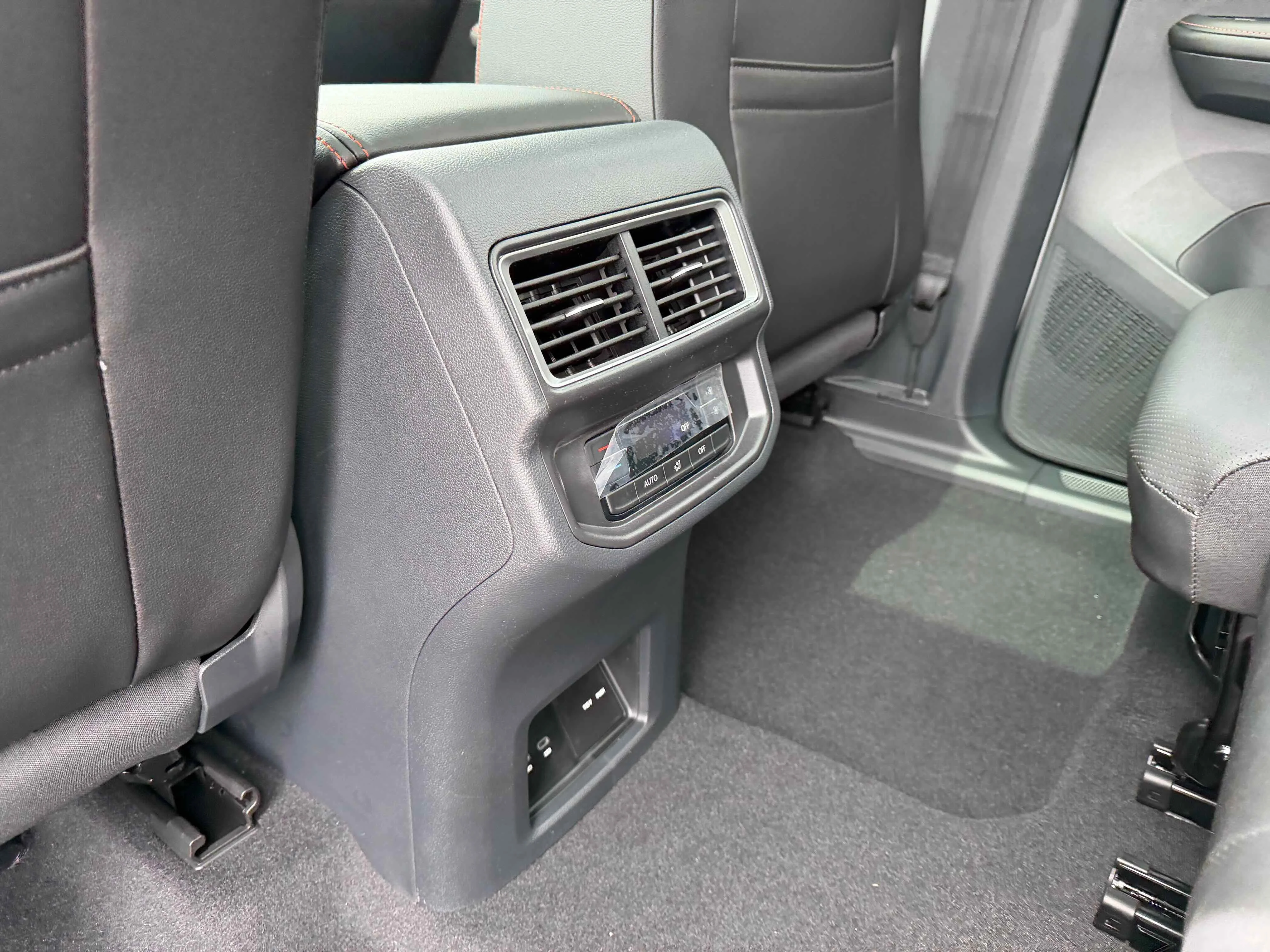 New 2026 Pearl Volkswagen 2.0T Peak Edition image 29