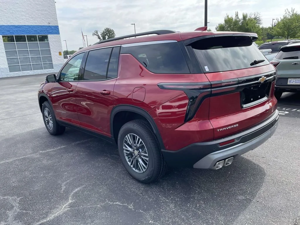 New 2026 Radiant Red Tintcoat Chevrolet LT image 4