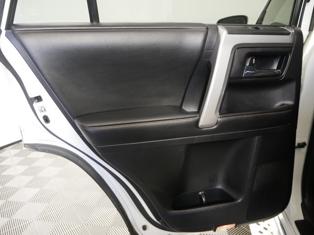 Used 2014 Blizzard Pearl Toyota Limited image 12