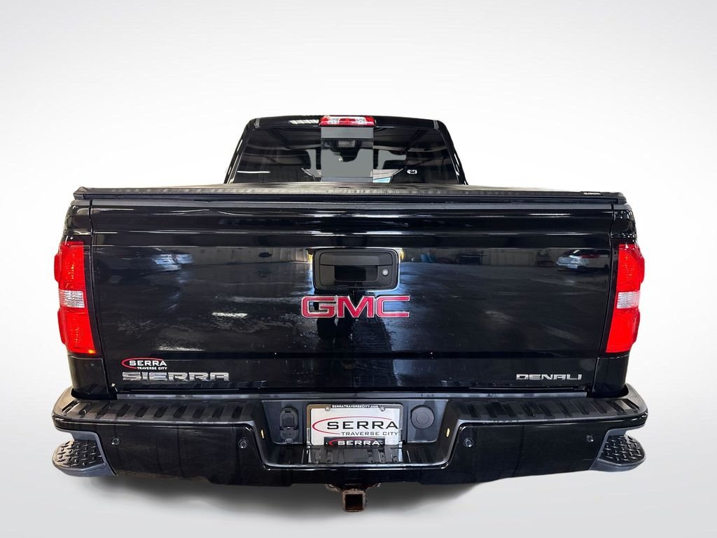 Used 2015 Black GMC Denali image 4