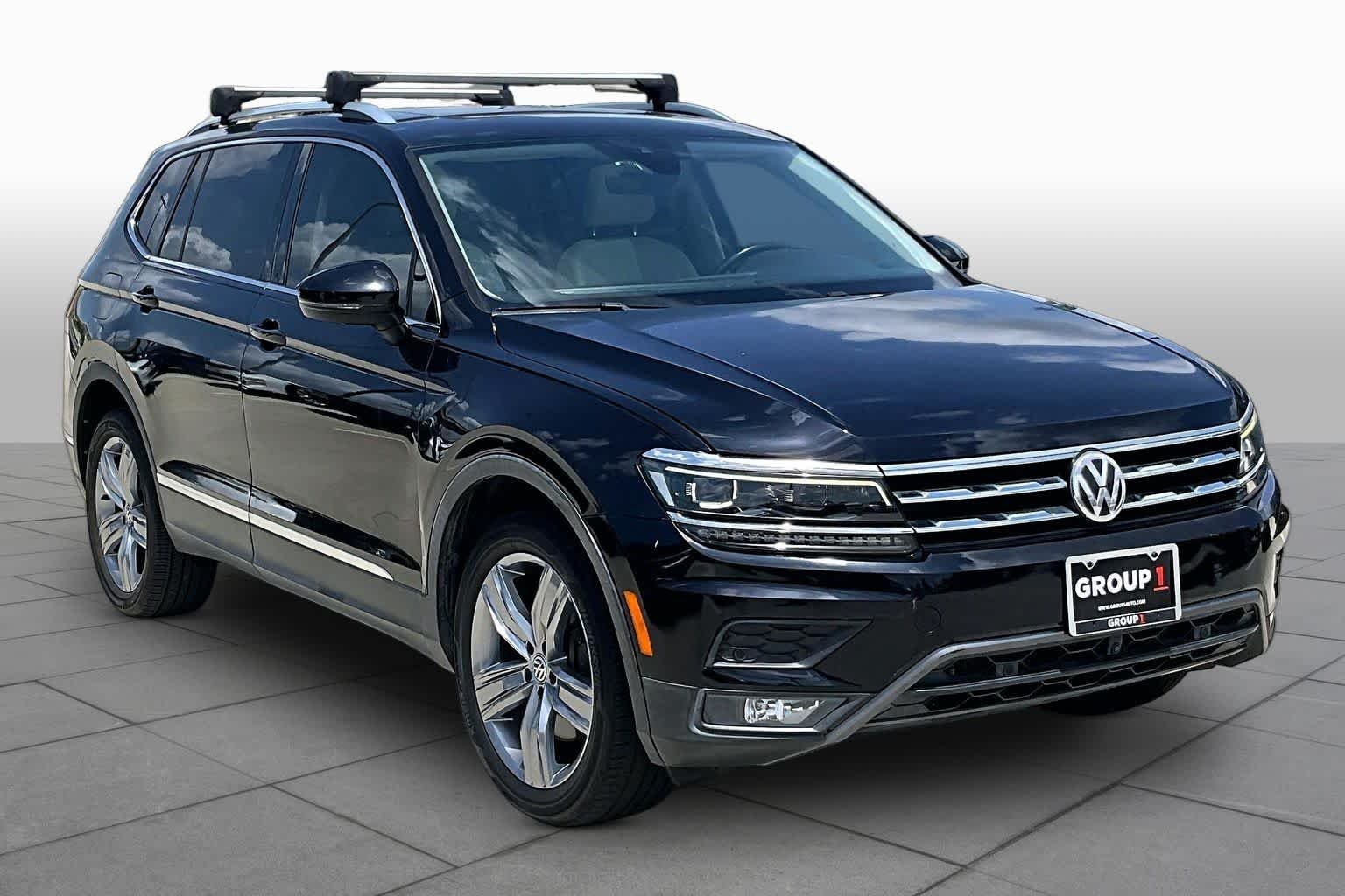 Pre-Owned 2018 Volkswagen Tiguan SEL Premium