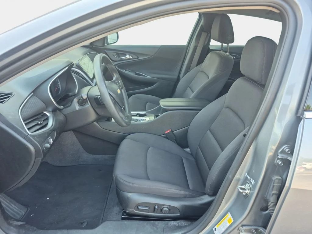 Used 2023 Sterling Gray Metallic Chevrolet LT image 12