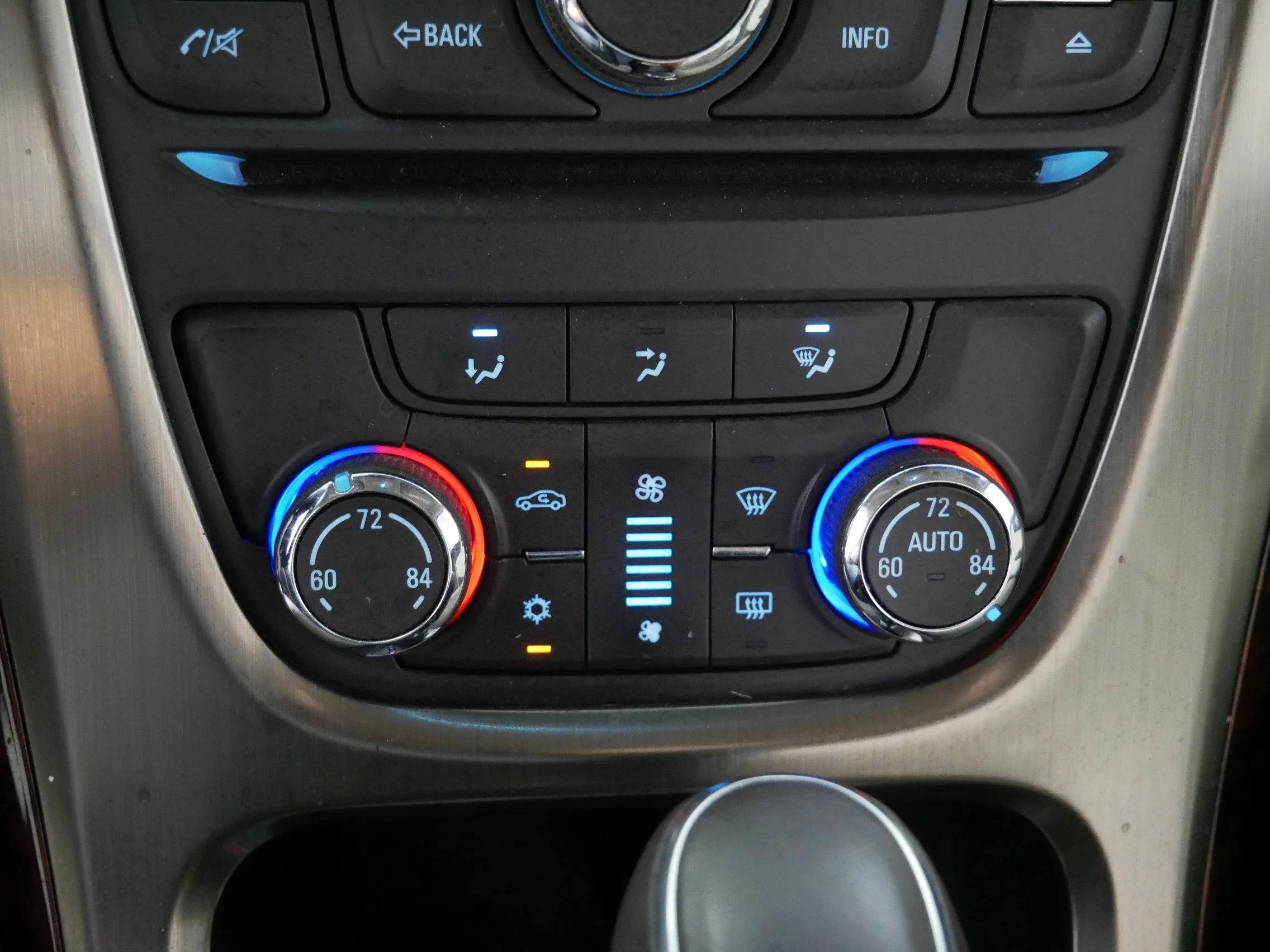 Used 2013 Luxo Blue Metallic Buick  image 23