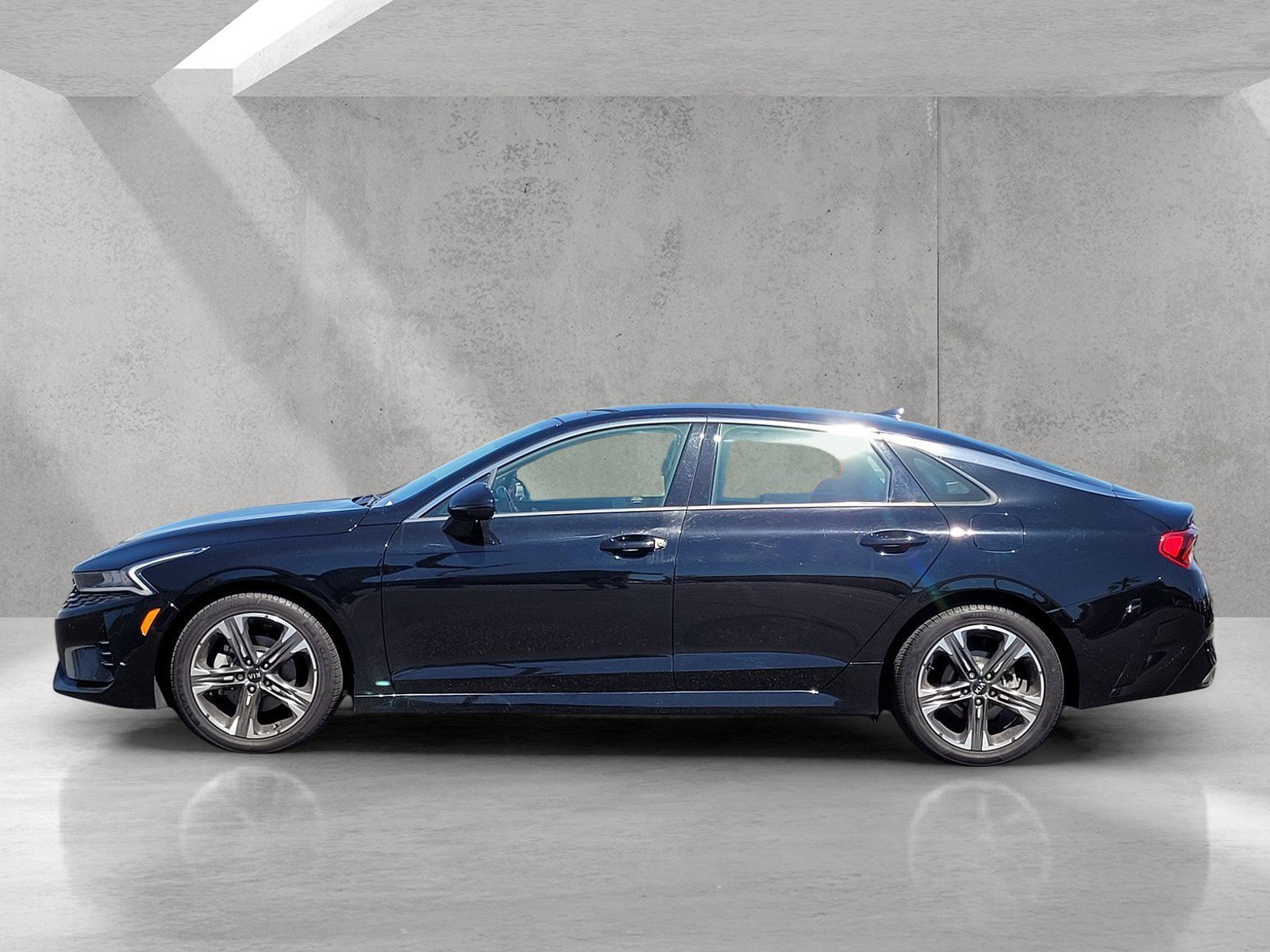 2021 Kia K5 EX - Photo 8