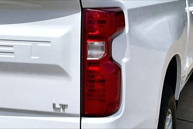 Used 2020 White Chevrolet LT image 23
