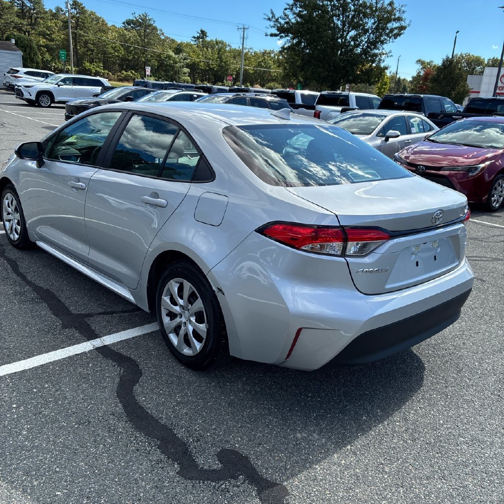 Used 2025 Silver Toyota LE image 2