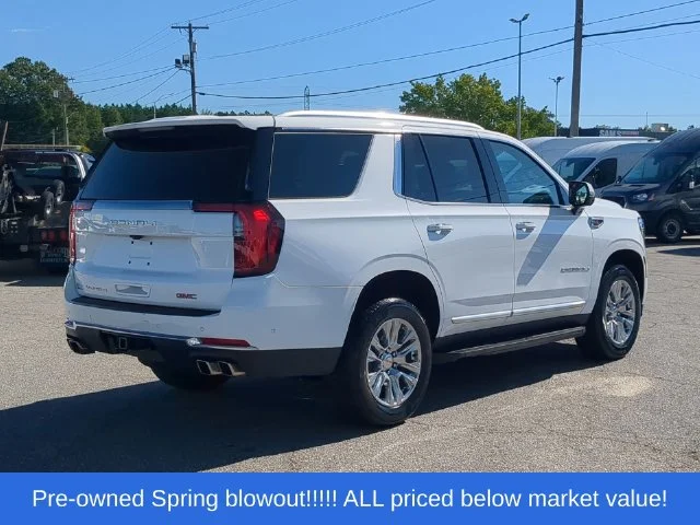 Used 2025 White GMC Denali image 13