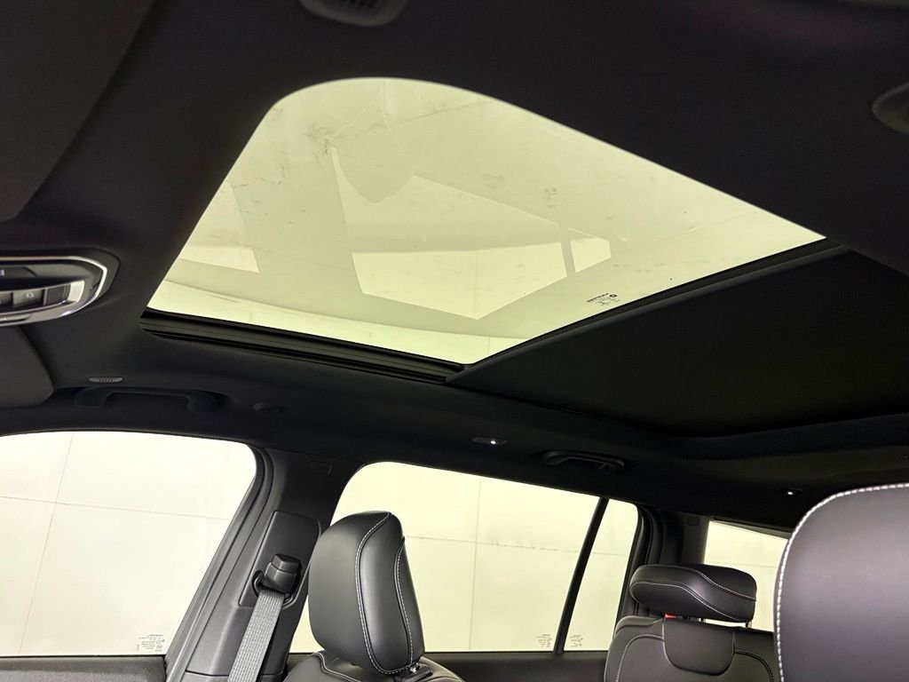 New 2026 Bright White Clearcoat Jeep Limited image 18