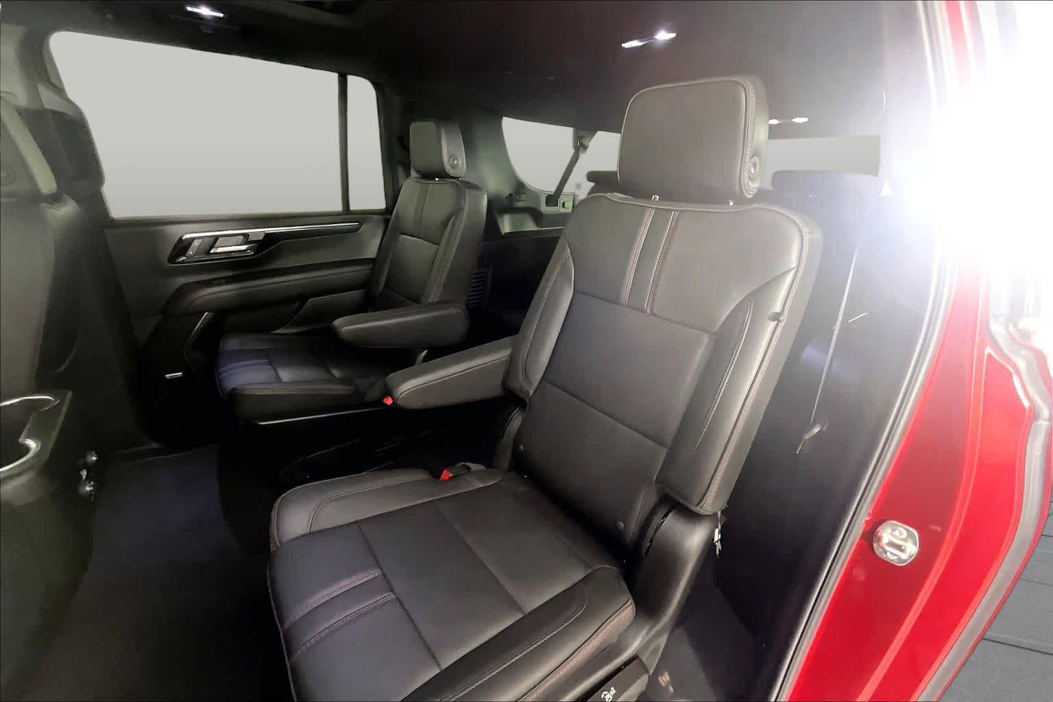 Used 2025 Radiant Red Tintcoat Chevrolet RST image 37
