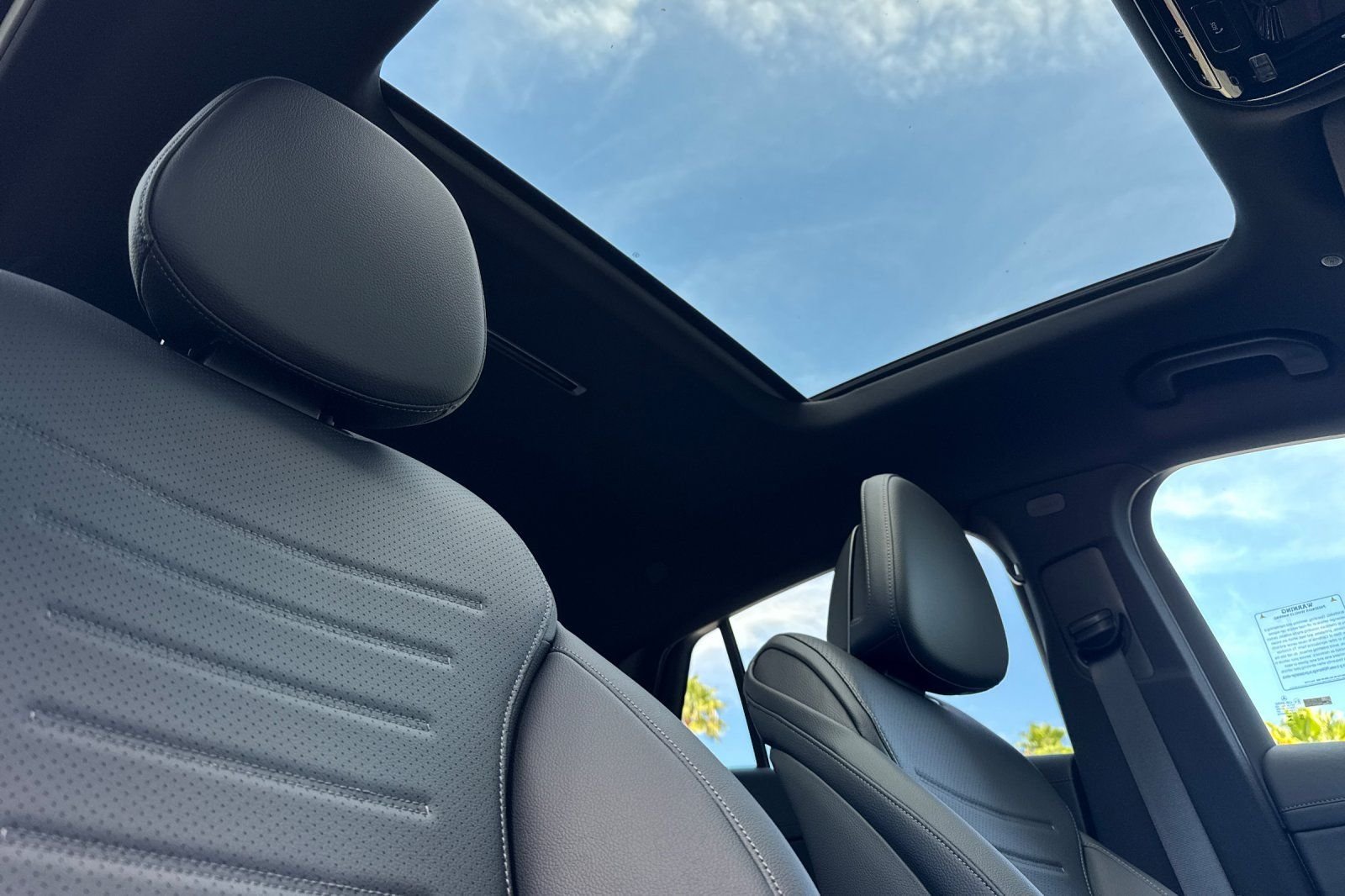 New 2027 Obsidian Black Metallic Mercedes-Benz GLC 300 Coupe image 32