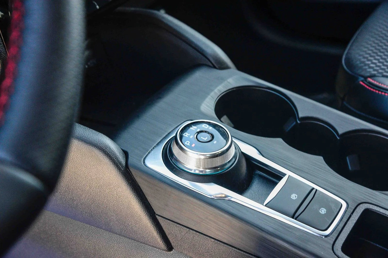 2025 Ford Escape Hybrid ST-Line - Photo 19