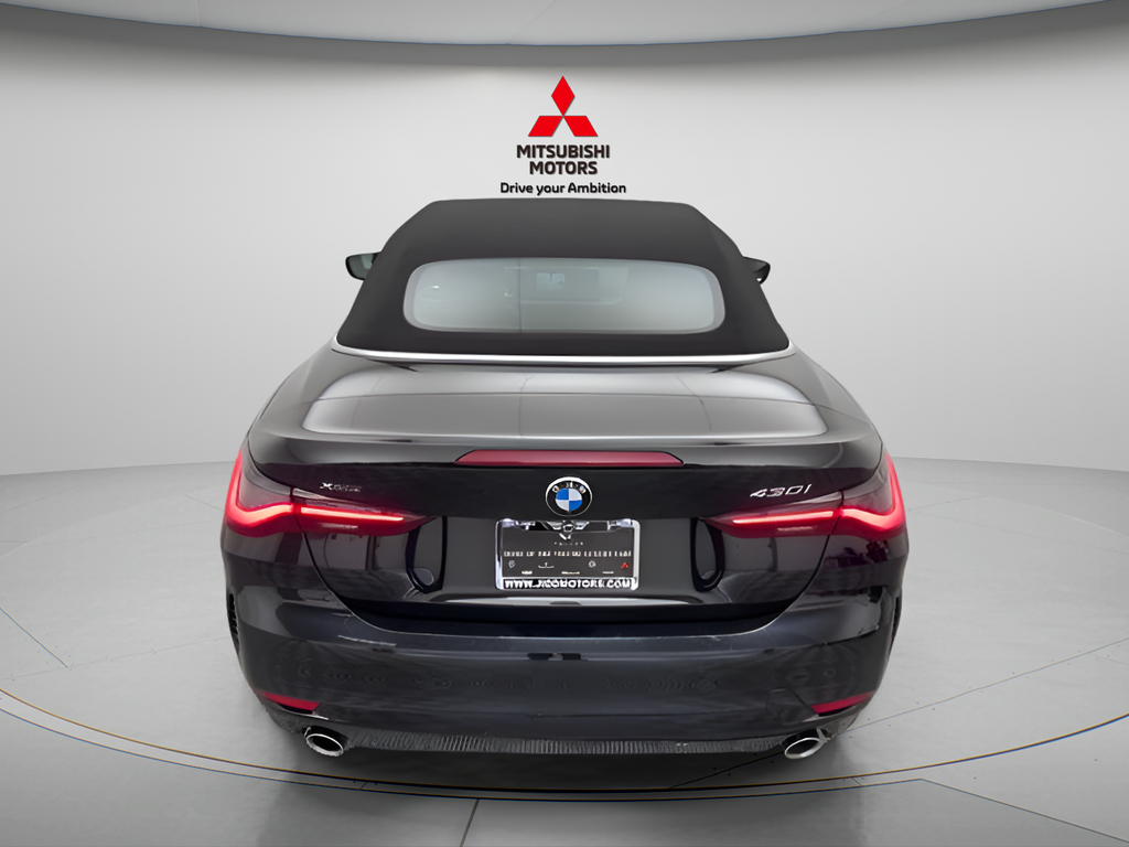 Used 2025 Black Sapphire Metallic BMW 430i xDrive image 7