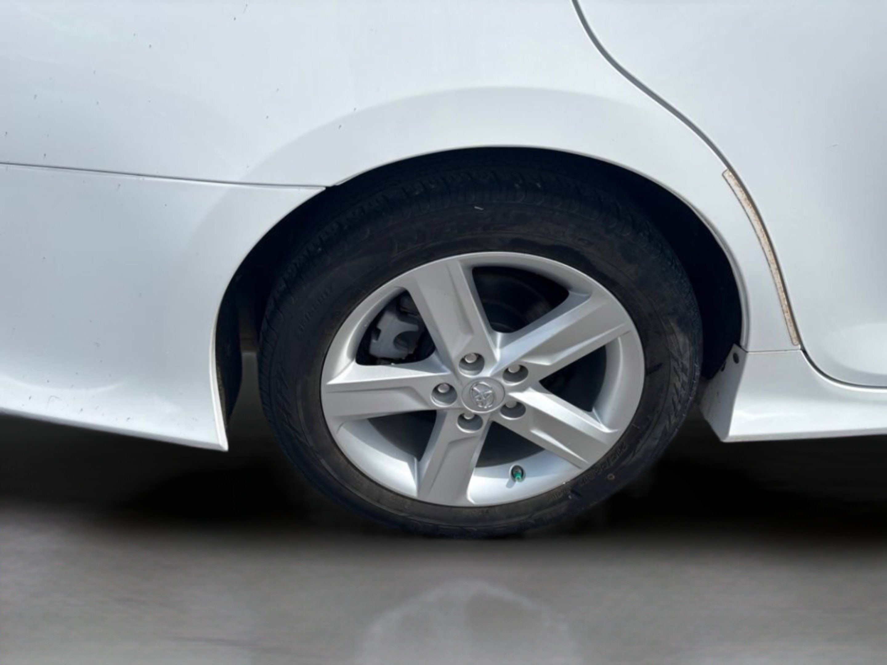 Used 2014 Super White Toyota SE image 35