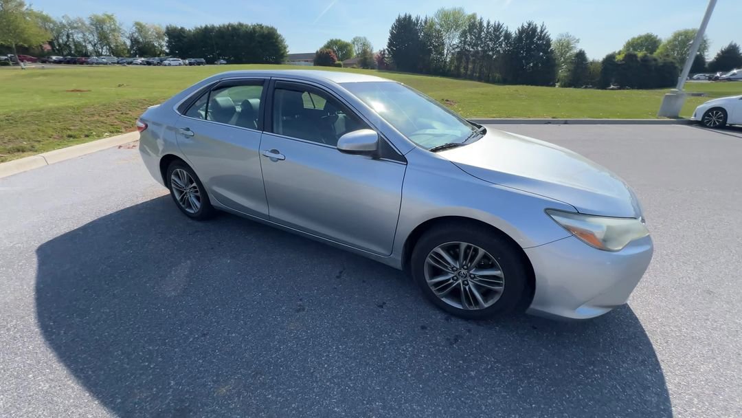Used 2015 Toyota Camry SE with VIN 4T1BF1FK5FU891048 for sale in Martinsburg, WV