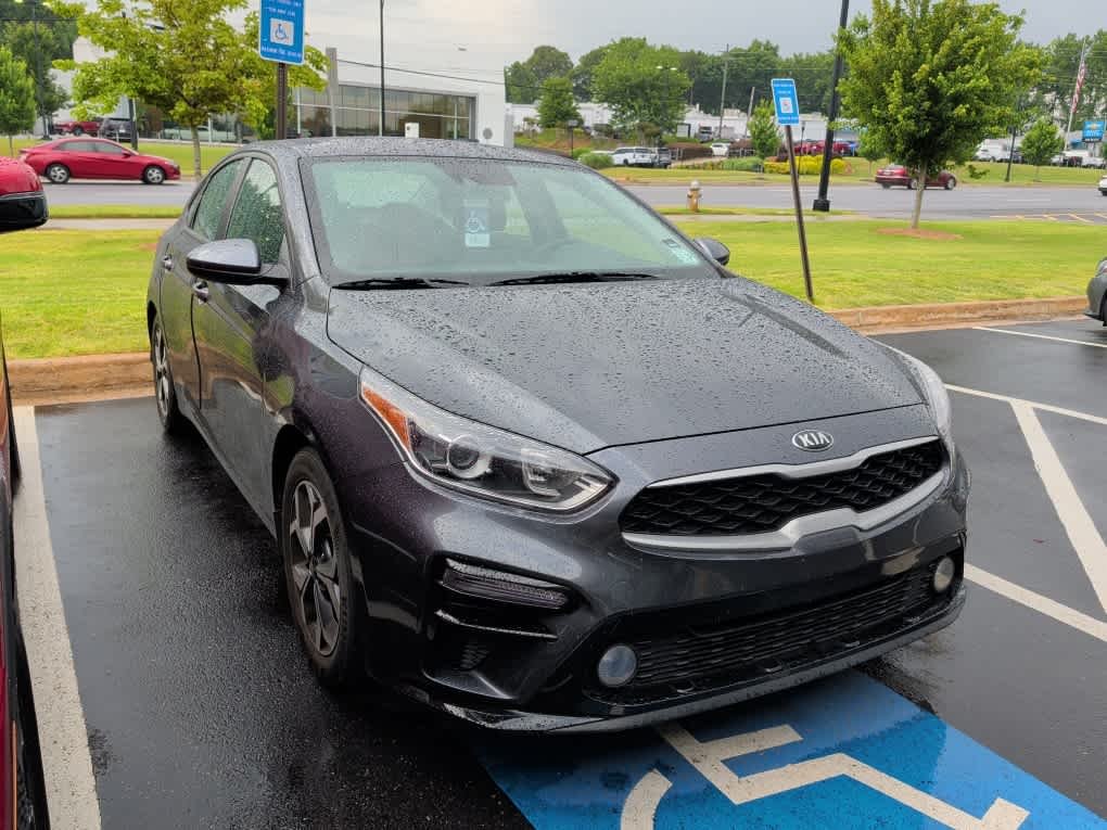 2021 Kia Forte LXS AT's photo