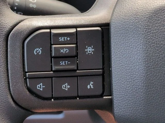 New 2026 Oxford White Ford F-450® XL image 20