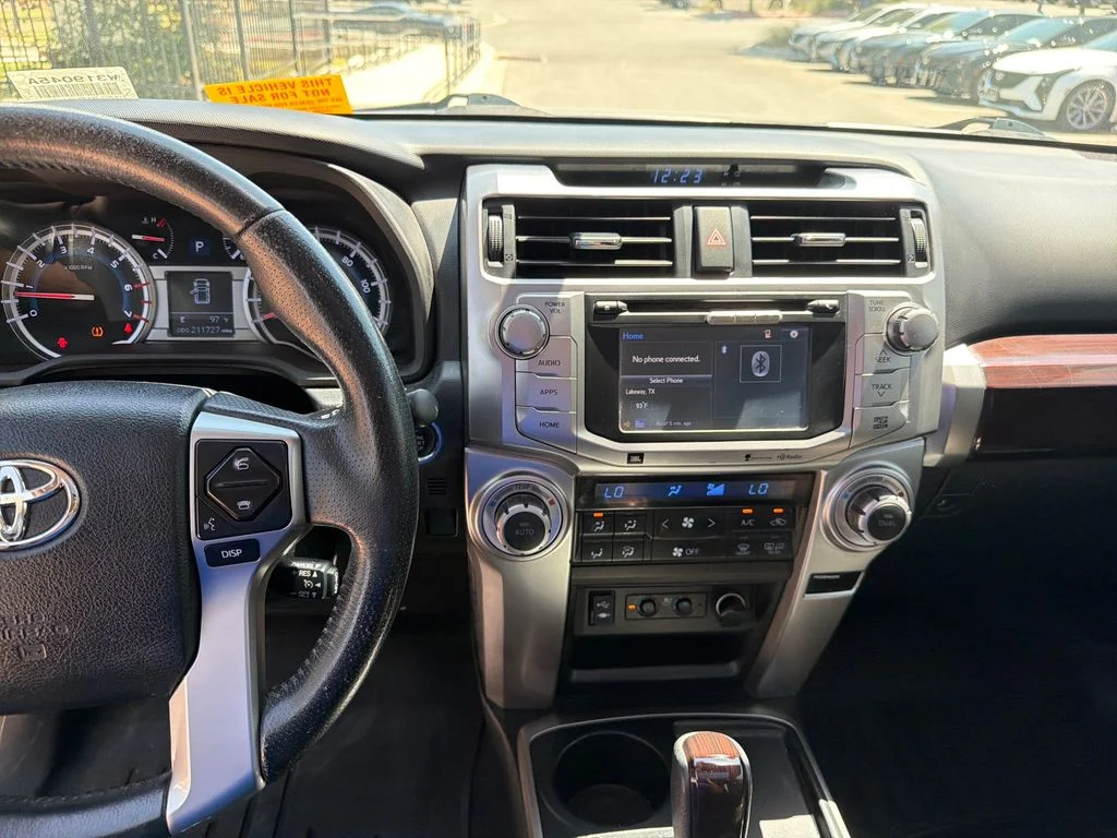 Used 2015 Black Toyota Limited image 23