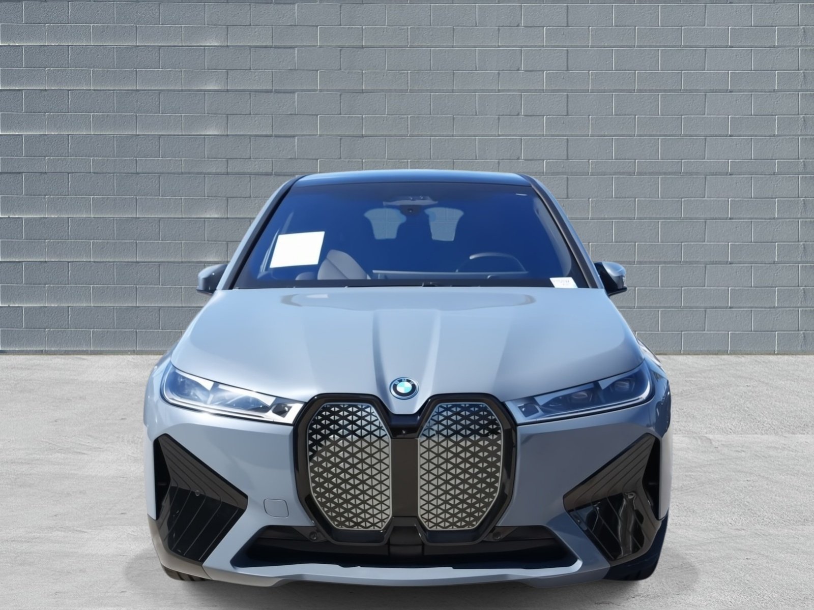 Used 2023 BMW iX Base with VIN WB523CF01PCM56344 for sale in Los Angeles, CA