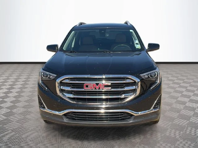 Used 2020 Black GMC SLT image 2