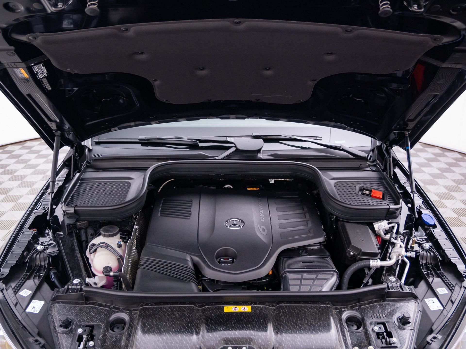 New 2026 Obsidian Black Metallic Mercedes-Benz GLE 450 Coupe image 33