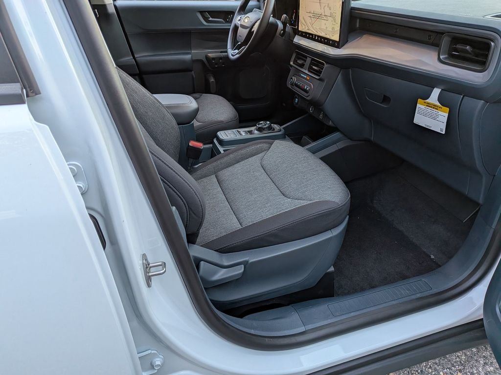 New 2026 Oxford White Ford XLT image 34