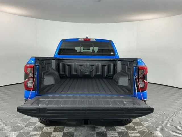 New 2026 Velocity Blue Metallic Ford XLT image 7