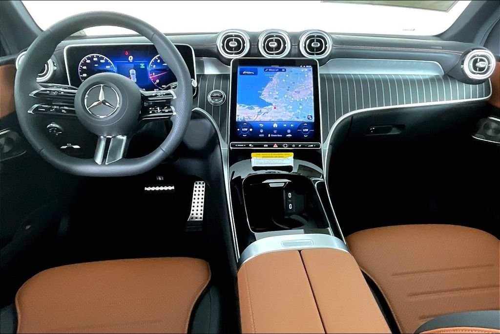 New 2026 Graphite Grey Metallic Mercedes-Benz GLC 300 image 5