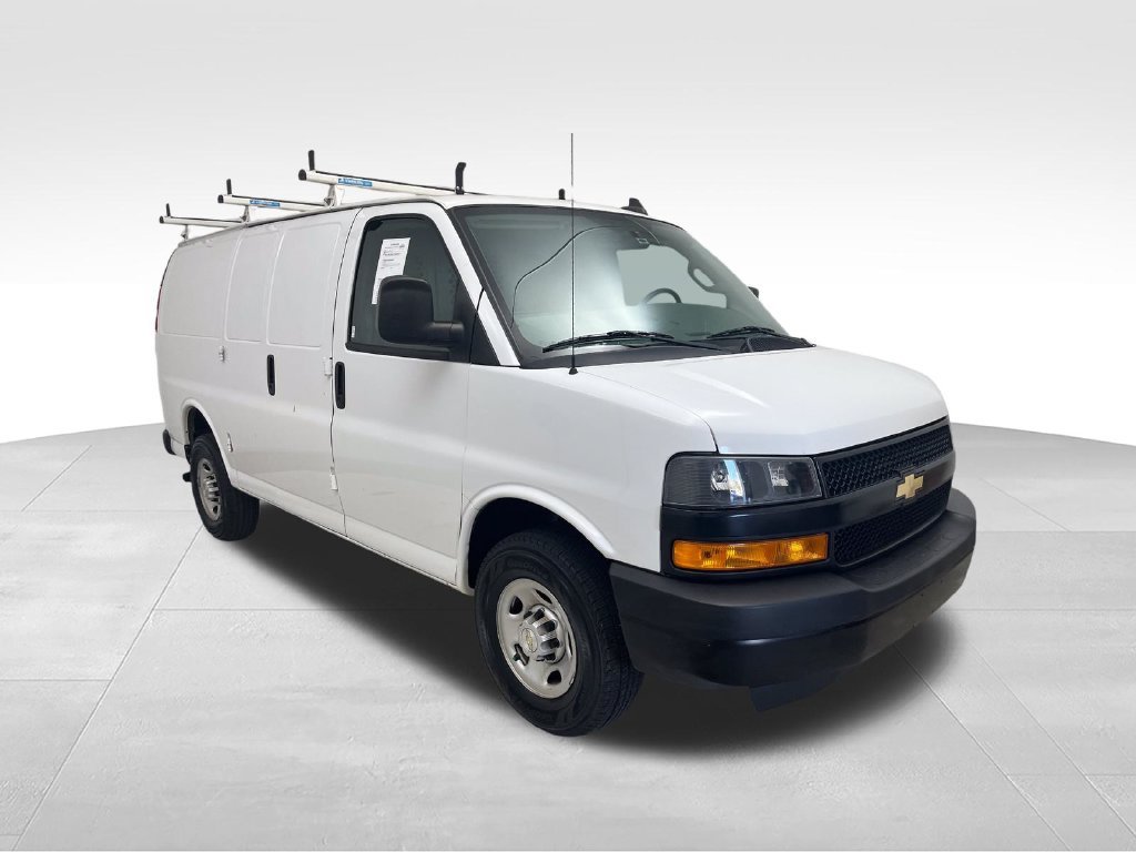 Used 2023 White Chevrolet Work Van image 7