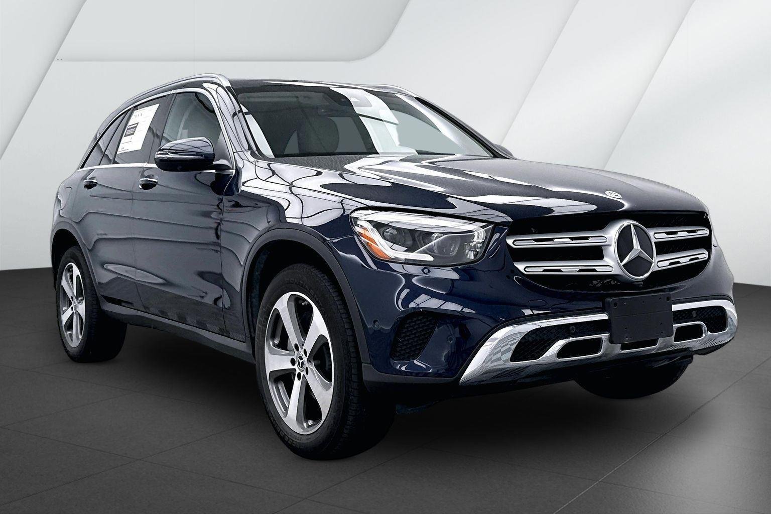 Used 2022 Lunar Blue Metallic Mercedes-Benz GLC 300 image 1