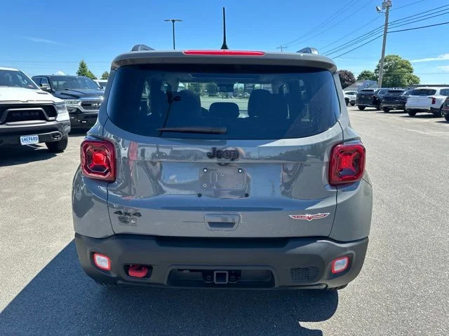 Used 2023 Gray Jeep Trailhawk image 5