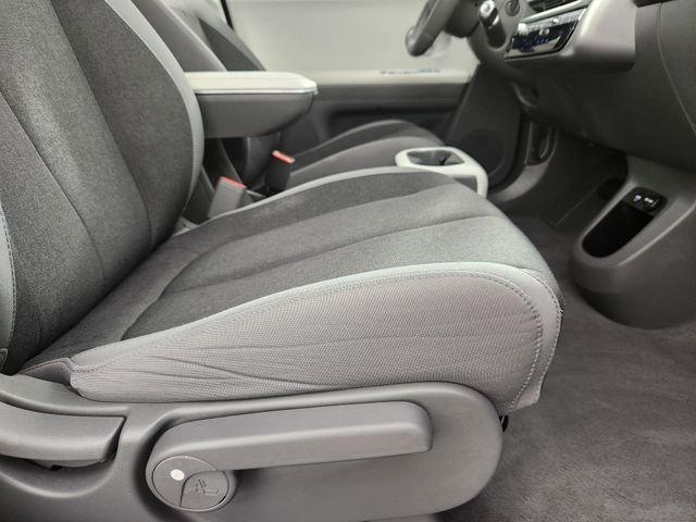 Certified Used 2024 Green Hyundai SEL image 14