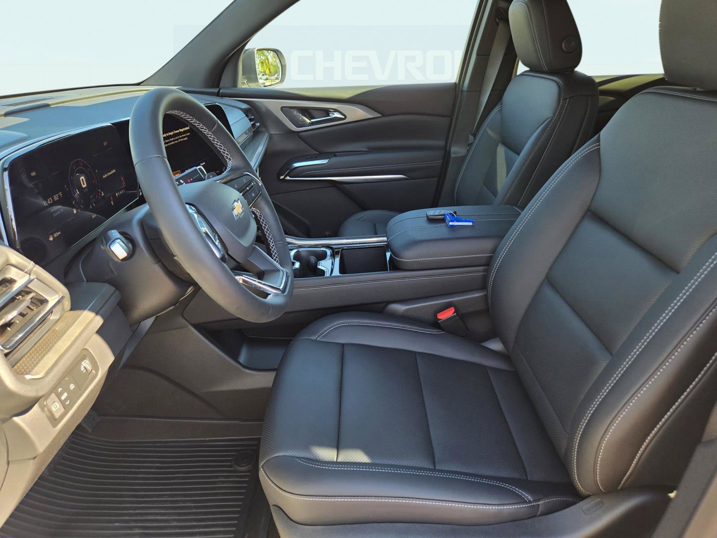 2027 Chevrolet Traverse LT - Photo 14