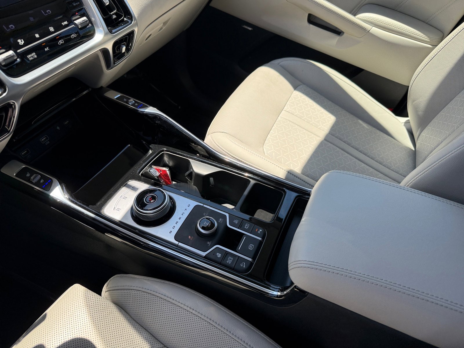 Used 2023 Aurora Black Kia SX Prestige image 13