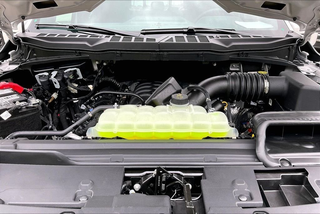 New 2026 Ford F-150 Lariat 4D SuperCrew
