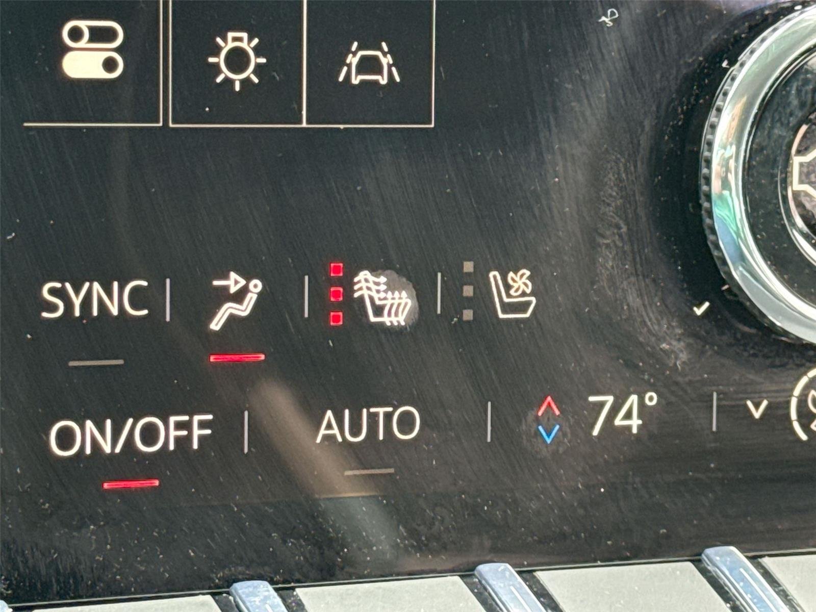 Used 2026 Summit White GMC AWD Denali image 27