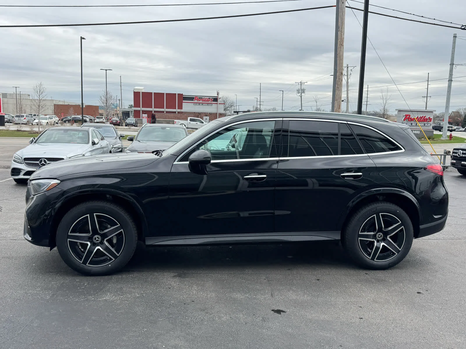 New 2026 Black Mercedes-Benz GLC 300 image 6