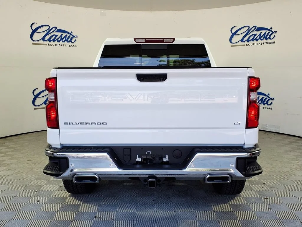 New 2026 Summit White Chevrolet LT image 4