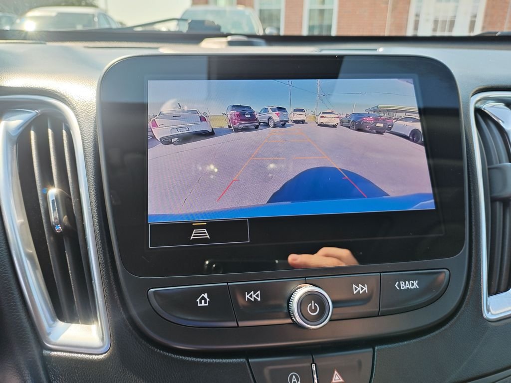 Used 2023 Gray Chevrolet LT image 21