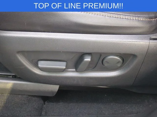 Used 2025 Silver Mazda 3.3 Turbo Premium image 17