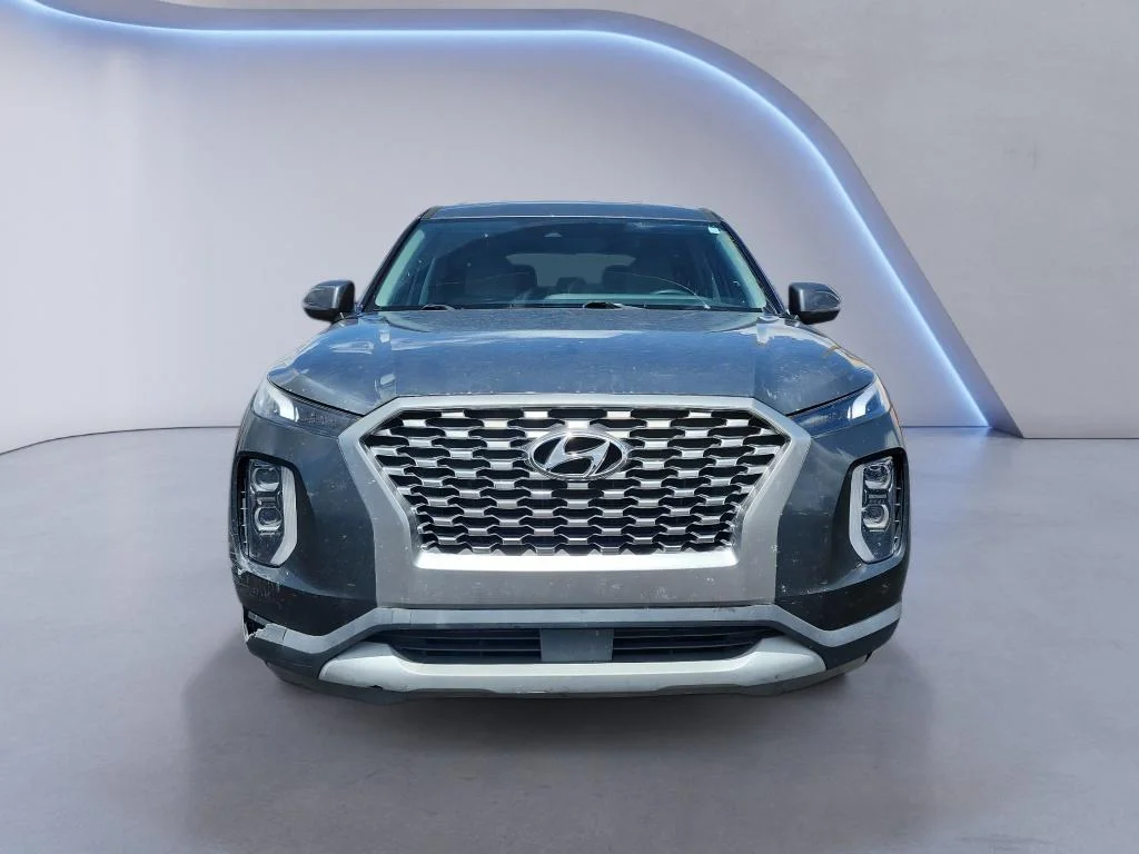 Used 2022 Steel Graphite Hyundai SE image 2