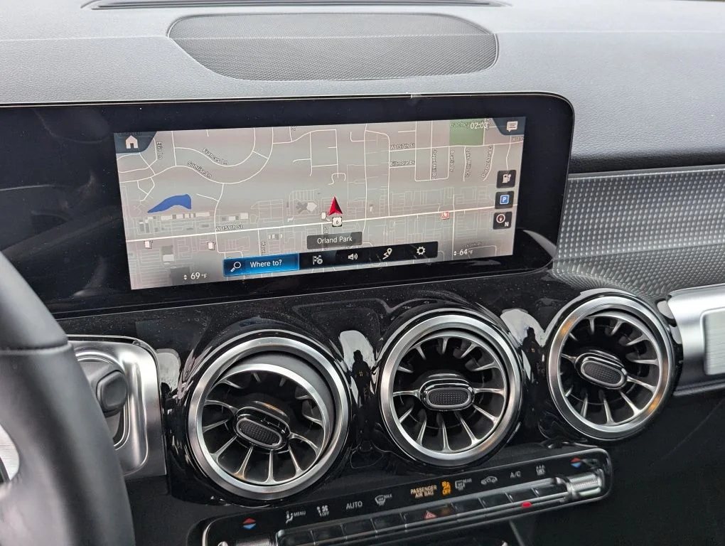 Used 2023 Black Mercedes-Benz 300 image 23